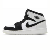 Nike Air Jordan 1 Mid SE Diamond