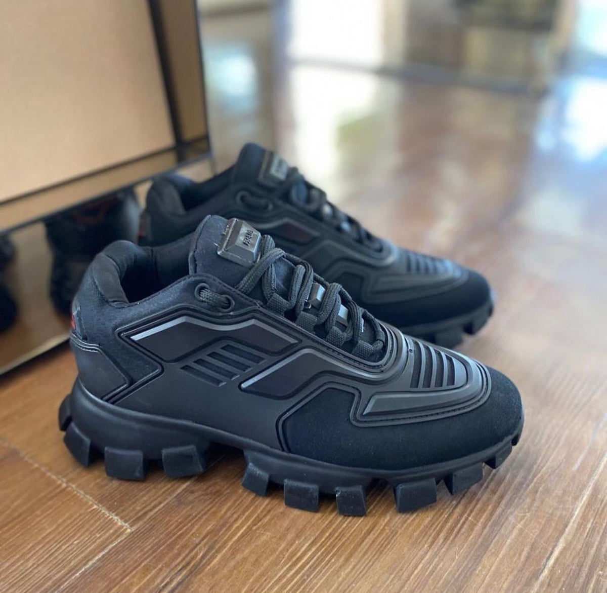 Prada Cloudbust imported Black Sneaker lançamento