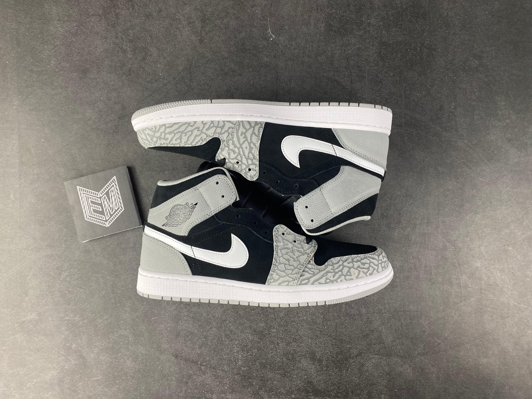 Nike Air Jordan 1 Mid Elephant Print