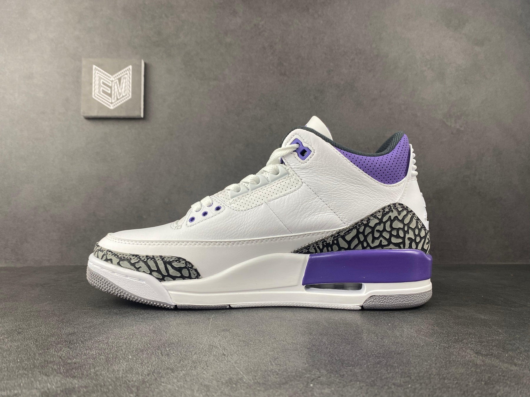 Nike Air Jordan 3 Retro Dark Iris