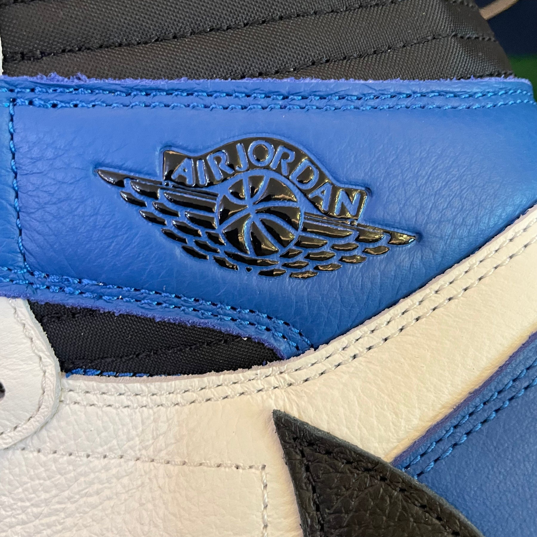 TENIS NIKE AIR JORDAN 1 HIGH "TRAVIS SCOTT"