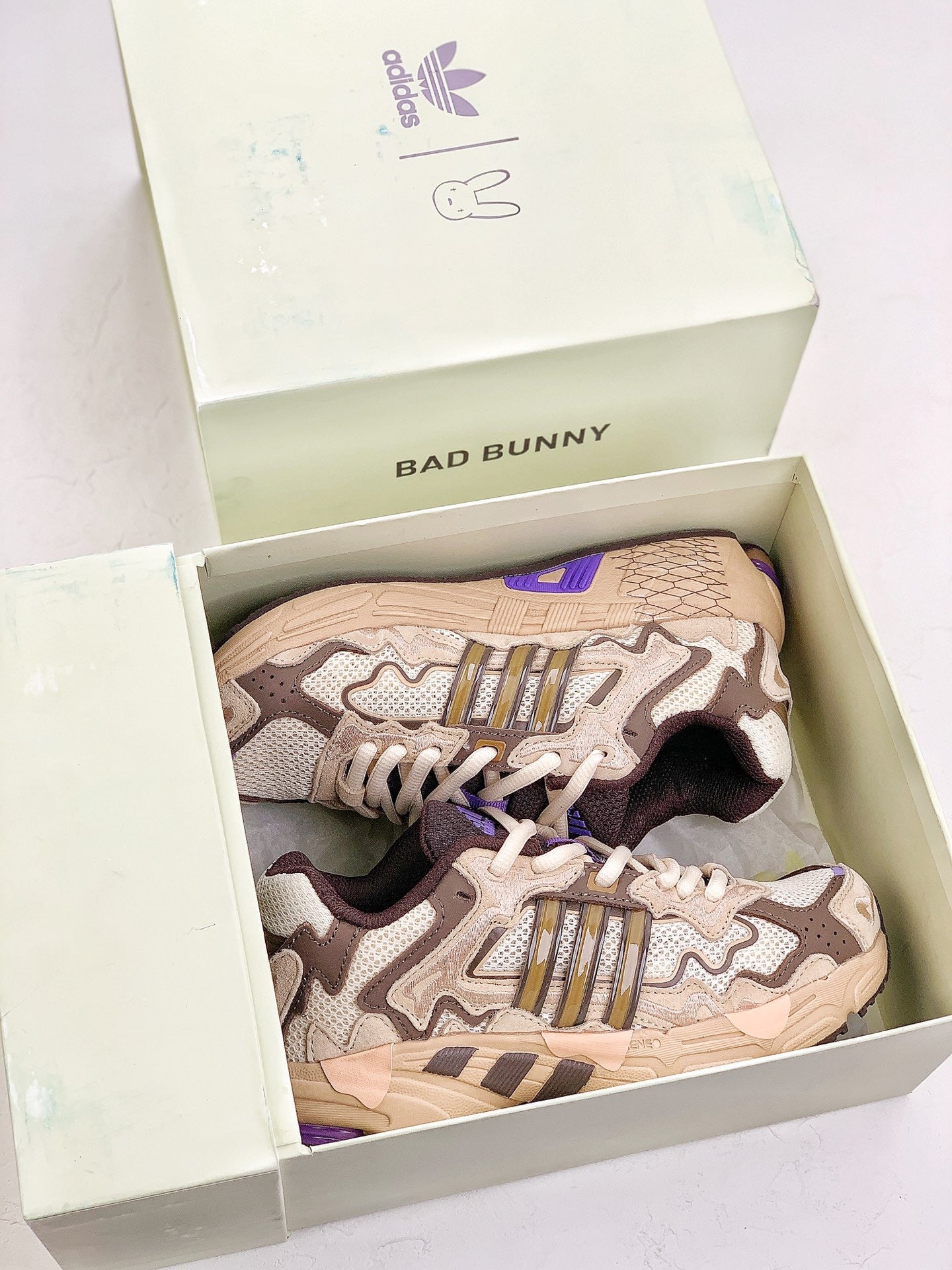 TÊNIS ADIDAS X BAD BUNNY RESPONSE CL ''EARTH STRATA''