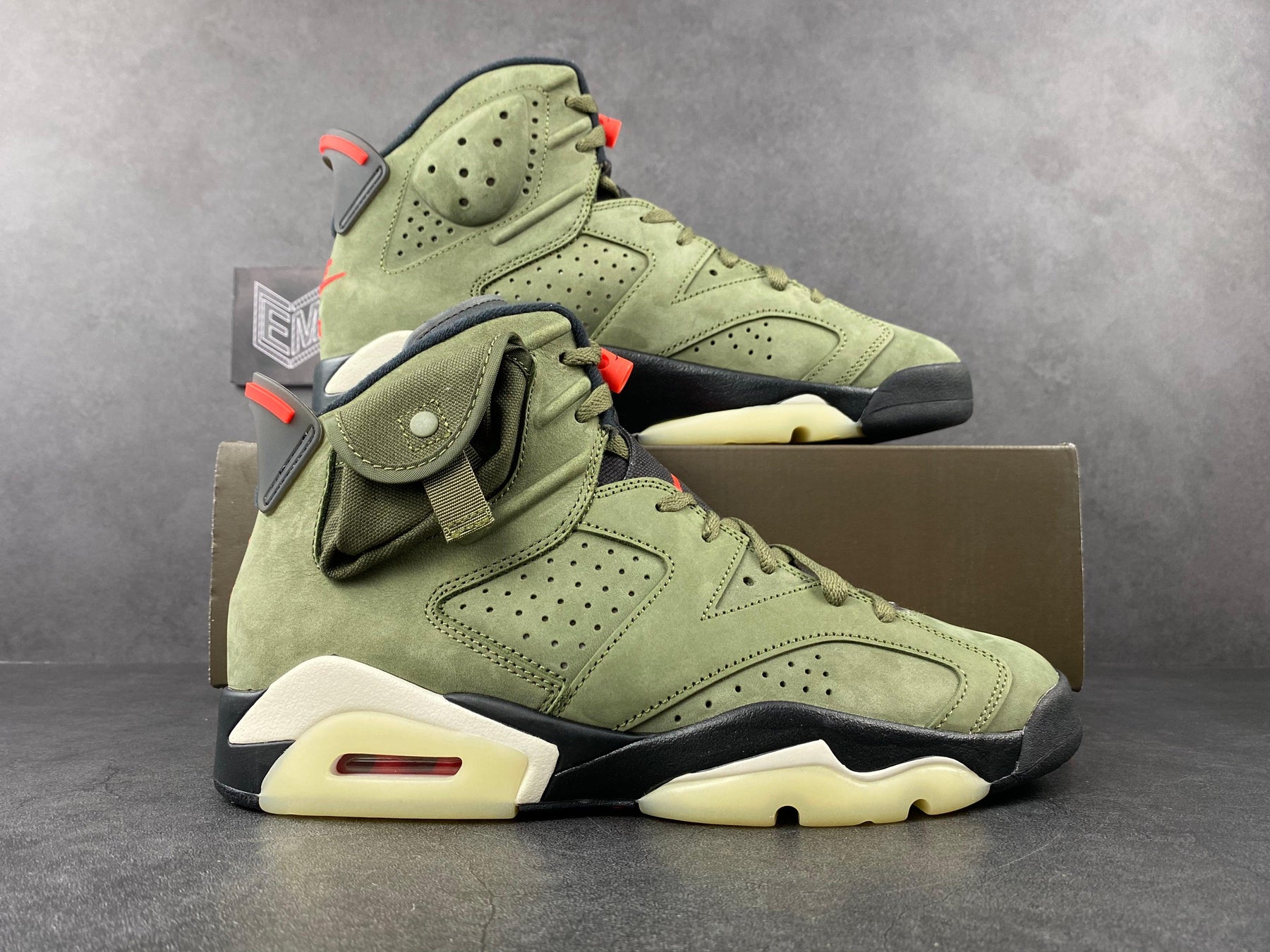 Nike Air Jordan 6 Retro Travis Scott