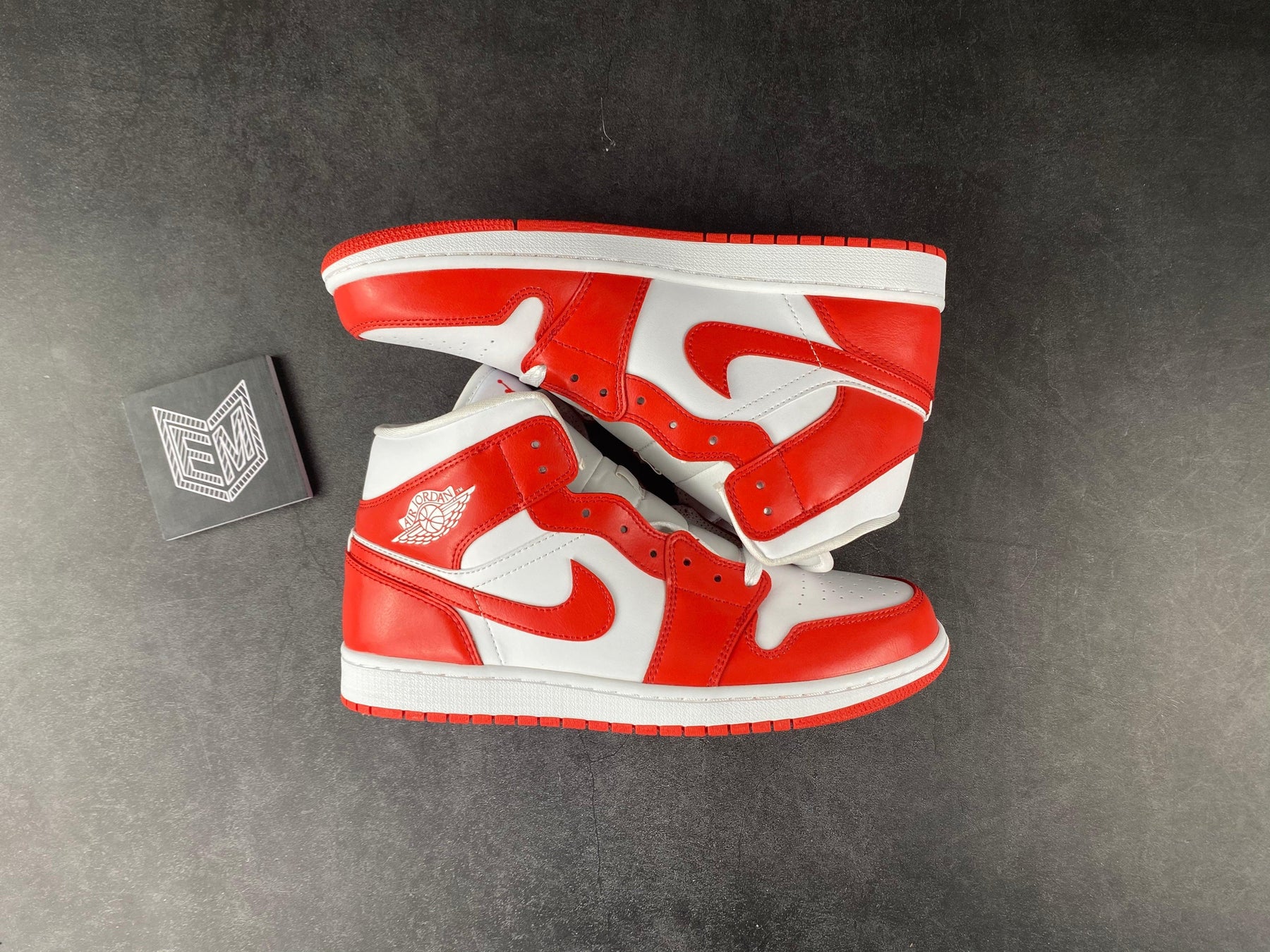 Nike Air Jordan 1 Mid Syracuse