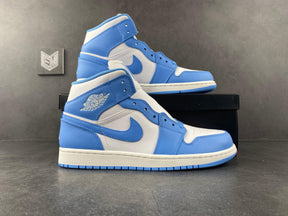 Nike Air Jordan 1 Retro Mid UNC