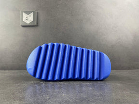 Adidas Originals Yeezy Slide "Azure"