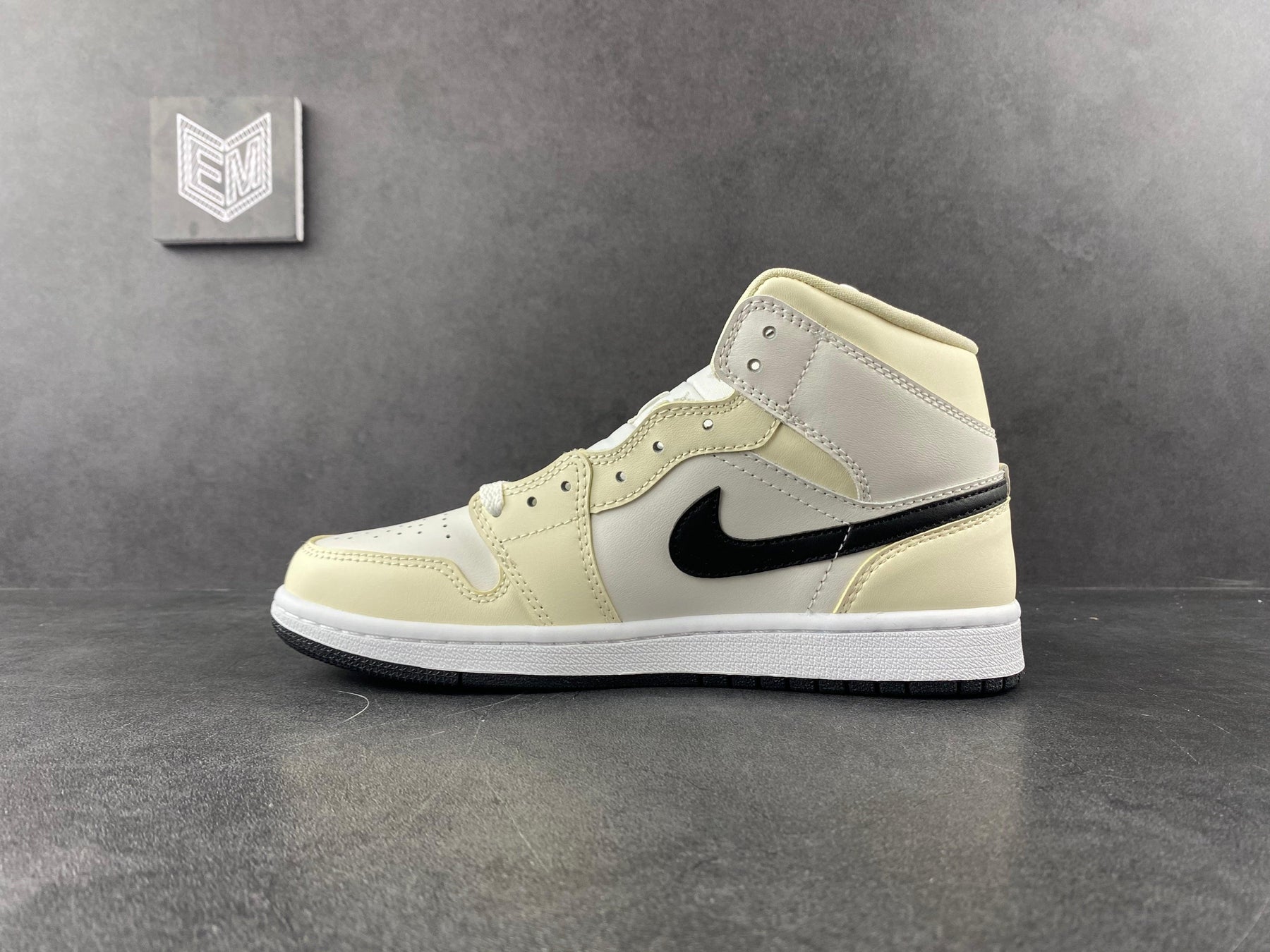 Nike Air Jordan 1 Mid Coconut Milk