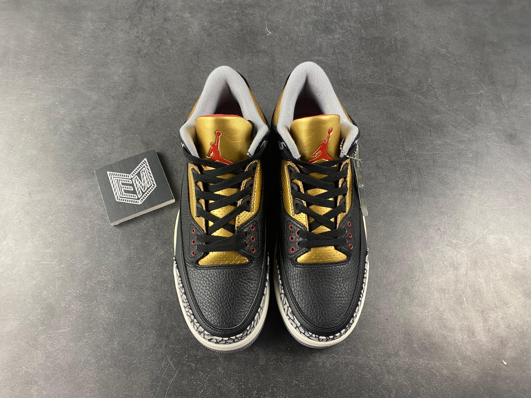 Nike Air Jordan 3 Retro Black Cement Gold