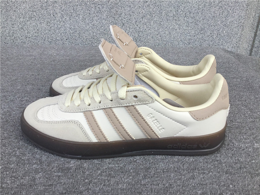 Adidas Gazelle Indoor Foot Industry Sand Strata