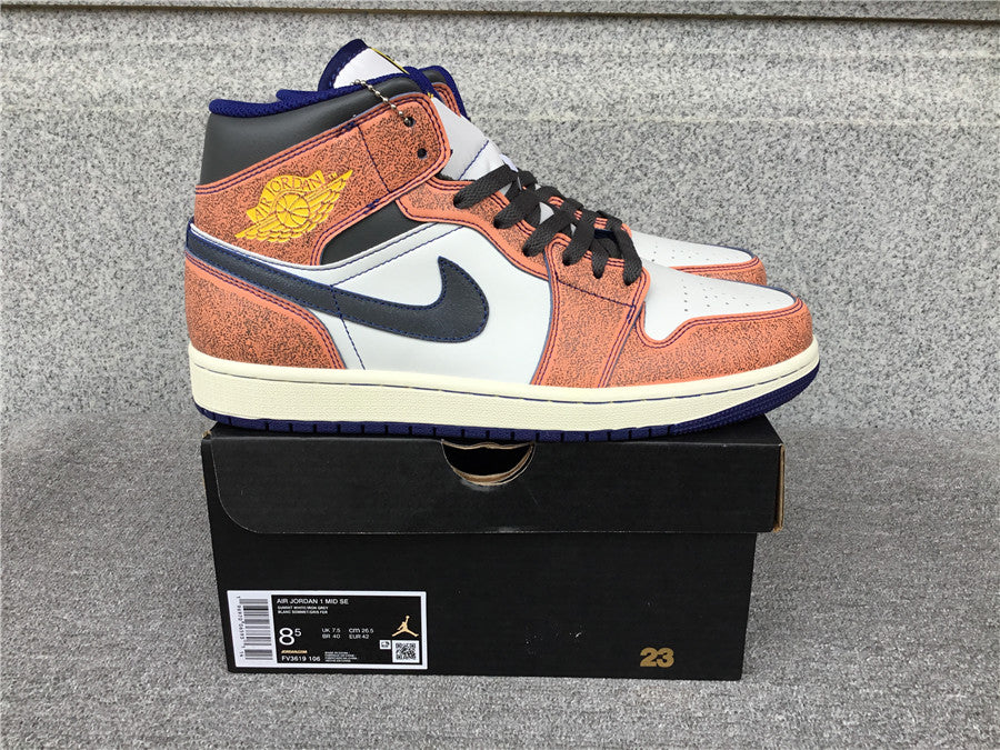 Tênis Nike Air Jordan 1 Mid "Voo"