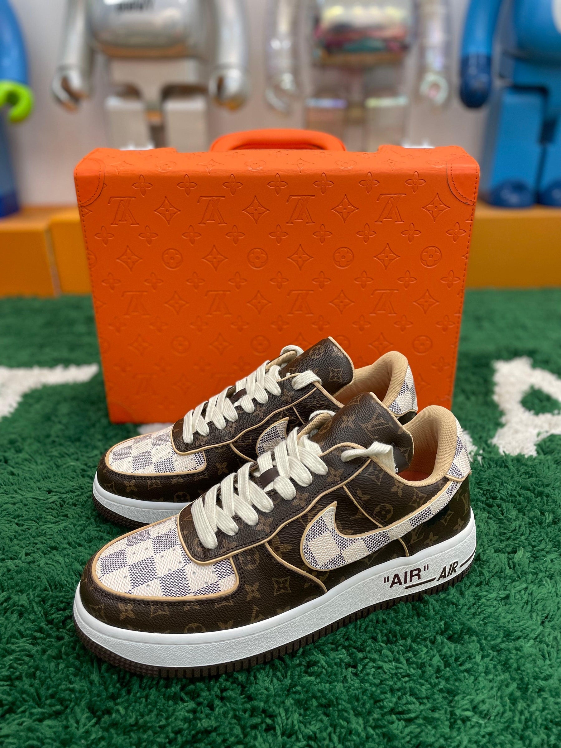 Nike Air Force 1 X Louis Vuitton (Caixa Especial)