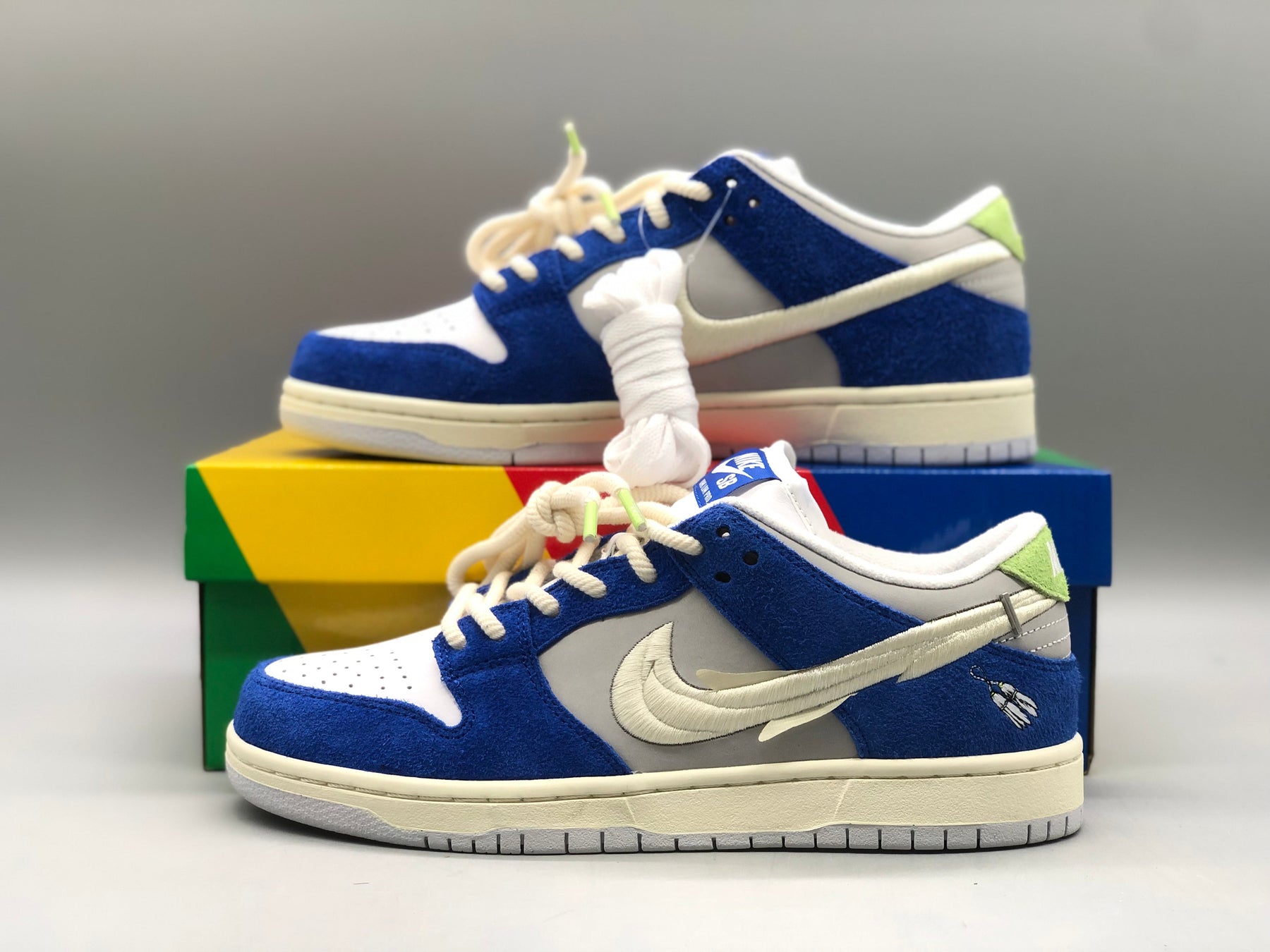 Nike SB Dunk Low Pro Fly Streetwear