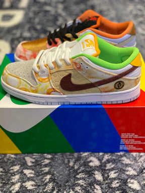 Nike SB Dunk Low Street Hawker