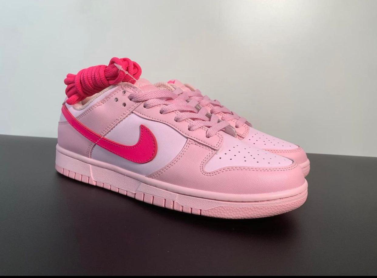 Nike Dunk Low GS Triple Pink